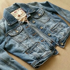 Mossimo Denim cropped jean jacket